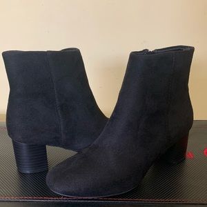 Black ankle booties